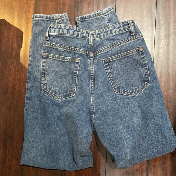 Pretty little thing mom jeans - Picture 2 of 2